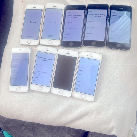 Used iPhone 5s for saleunlocked and grade B very good conditionfrom factory.